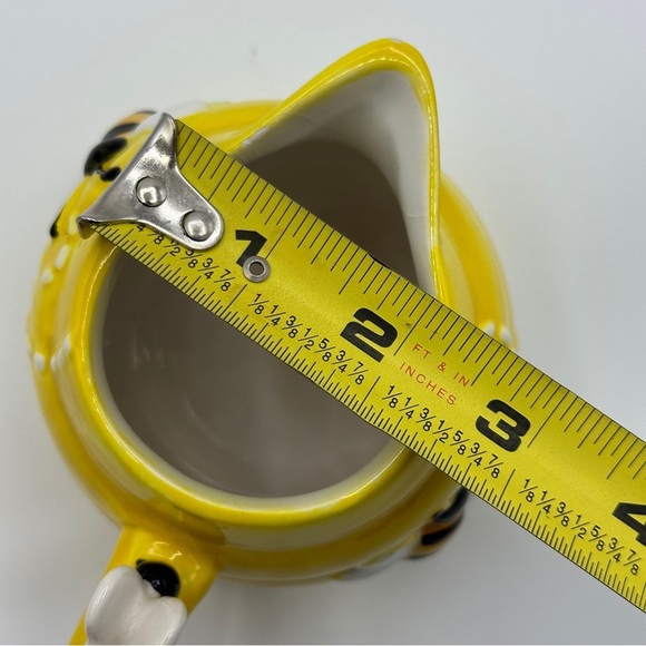 Pier 1 Imports Hand Painted Dolomite Yellow Bee Honeycomb Creamer - Picture 15 of 16